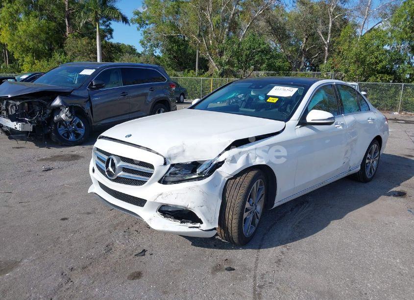 Photo 6 of 2016 Mercedes-benz C 300 4MATIC/LUXURY 4MATIC/SPORT 4MATIC (VIN 55SWF4KB4GU118660)