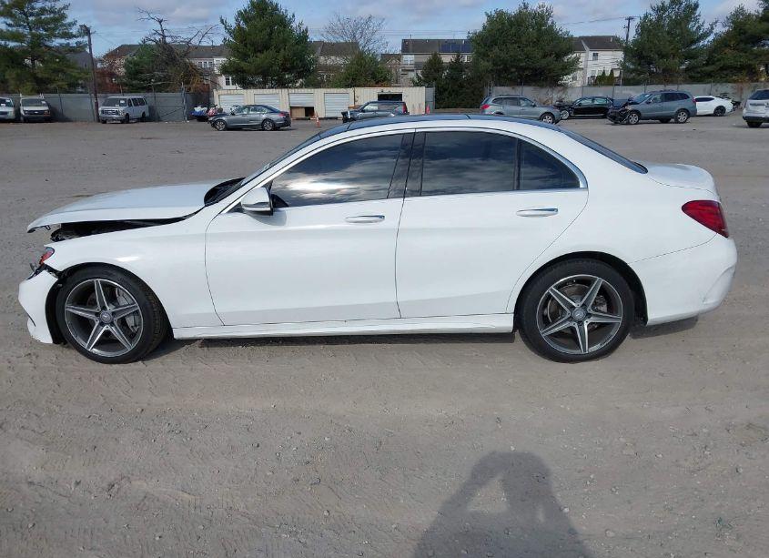 Photo 14 of 2016 Mercedes-benz C 300 4MATIC/LUXURY 4MATIC/SPORT 4MATIC (VIN 55SWF4KB4GU128380)