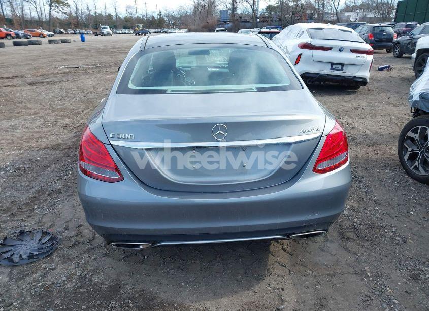 Photo 16 of 2016 Mercedes-benz C 300 4MATIC/LUXURY 4MATIC/SPORT 4MATIC (VIN 55SWF4KB4GU138116)