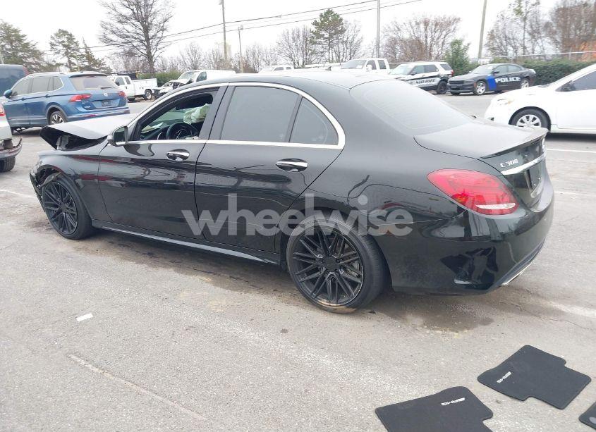 Photo 3 of 2016 Mercedes-benz C 300 4MATIC/LUXURY 4MATIC/SPORT 4MATIC (VIN 55SWF4KB4GU144627)