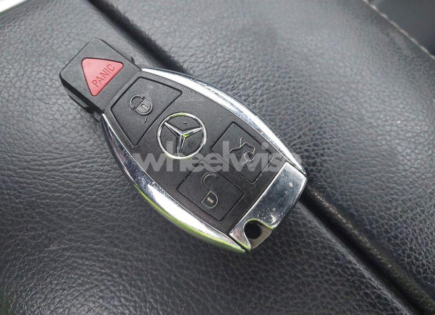 Photo 11 of 2016 Mercedes-benz C 300 4MATIC/LUXURY 4MATIC/SPORT 4MATIC (VIN 55SWF4KB4GU173934)