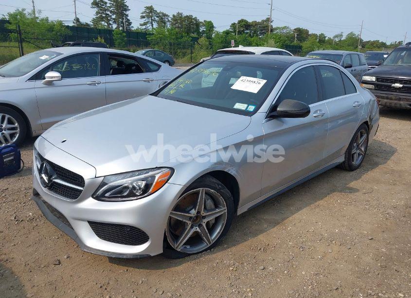 Photo 2 of 2018 Mercedes-benz C 300 4MATIC (VIN 55SWF4KB4JU267819)