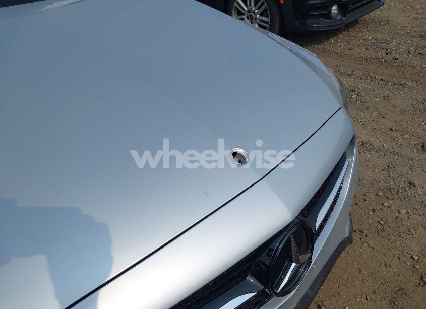 Photo 20 of 2018 Mercedes-benz C 300 4MATIC (VIN 55SWF4KB4JU267819)