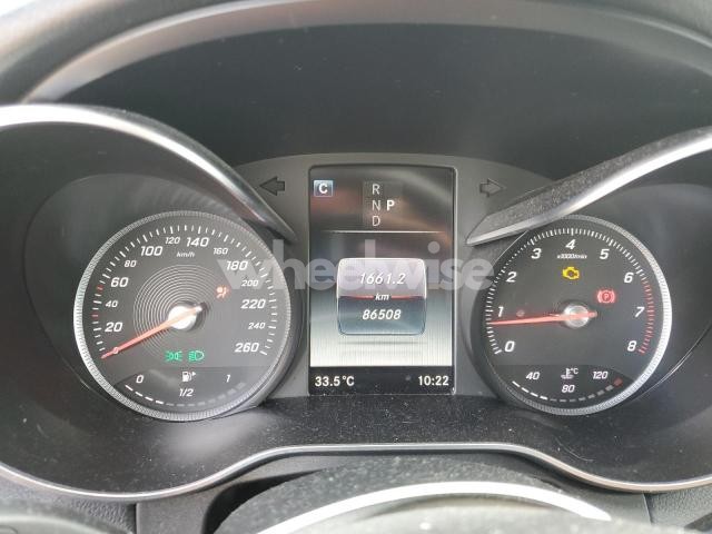 Photo 11 of 2018 MERCEDES-BENZ C 300 4MATIC (VIN 55SWF4KB4JU275029)