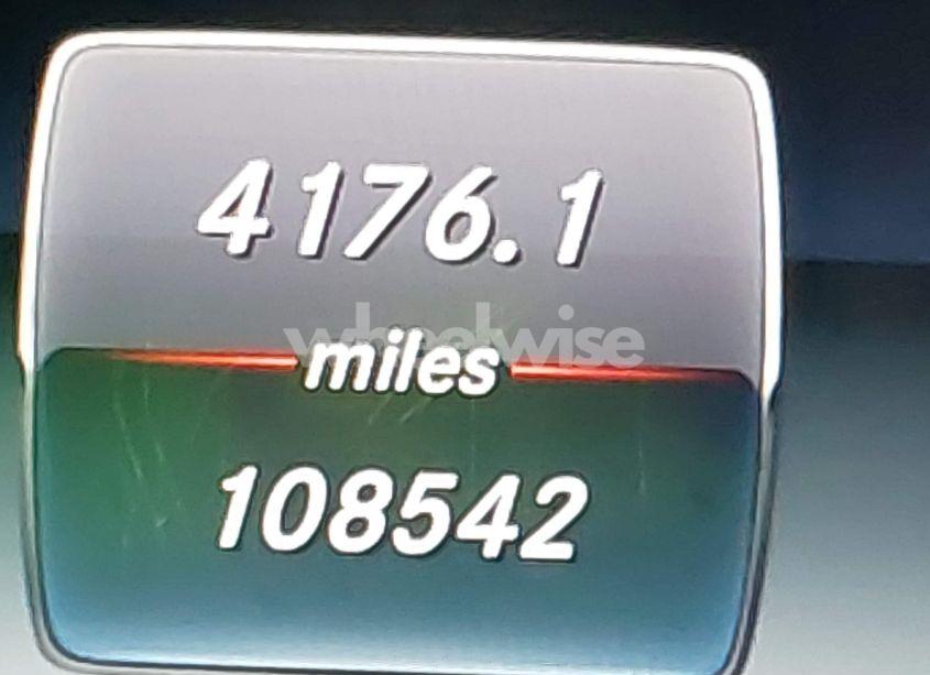 Photo 15 of 2015 Mercedes-benz C 300 4MATIC/LUXURY 4MATIC/SPORT 4MATIC (VIN 55SWF4KB5FU062274)