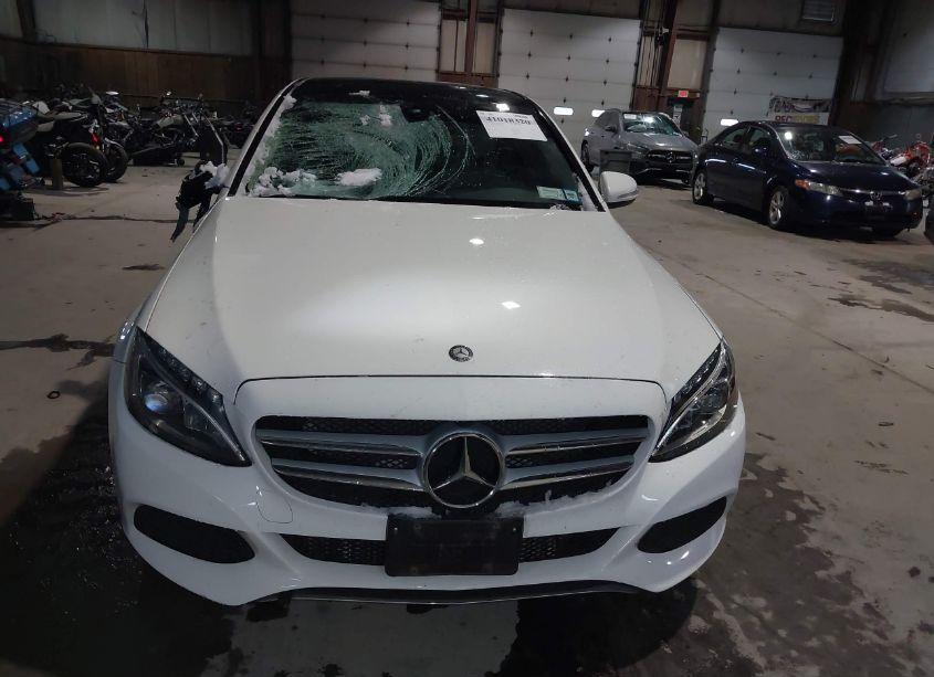 Photo 12 of 2015 Mercedes-benz C 300 4MATIC/LUXURY 4MATIC/SPORT 4MATIC (VIN 55SWF4KB5FU084520)