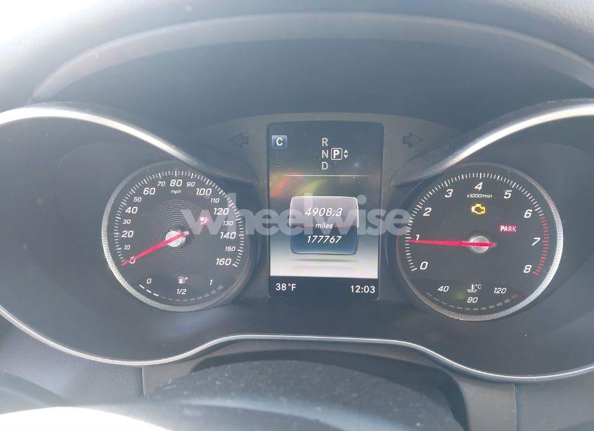 Photo 7 of 2015 Mercedes-benz C 300 4MATIC/LUXURY 4MATIC/SPORT 4MATIC (VIN 55SWF4KB5FU092360)