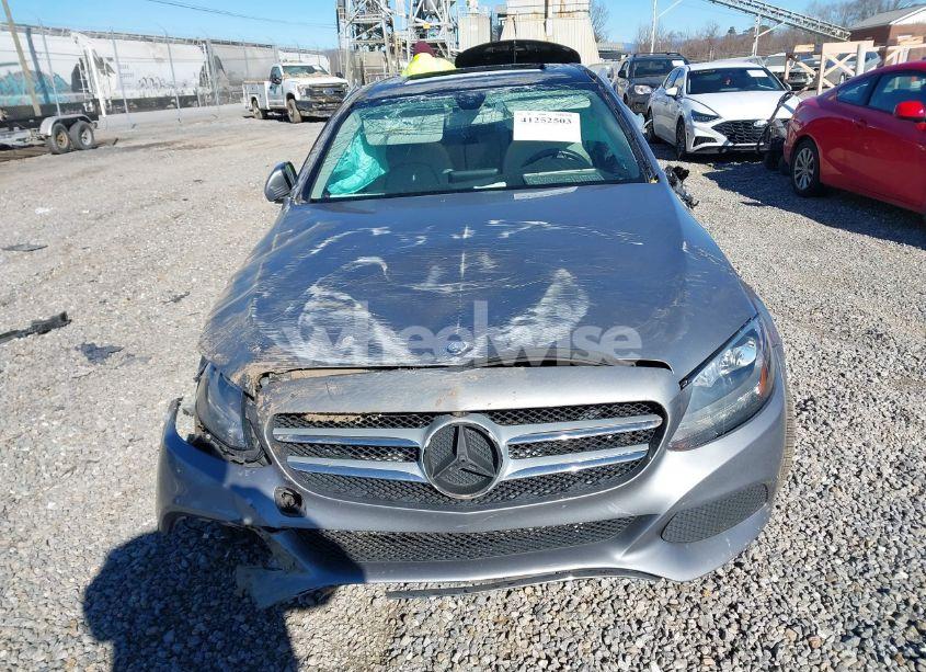 Photo 12 of 2015 Mercedes-benz C 300 4MATIC/LUXURY 4MATIC/SPORT 4MATIC (VIN 55SWF4KB5FU094366)
