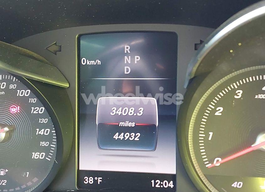 Photo 15 of 2015 Mercedes-benz C 300 4MATIC/LUXURY 4MATIC/SPORT 4MATIC (VIN 55SWF4KB5FU094366)