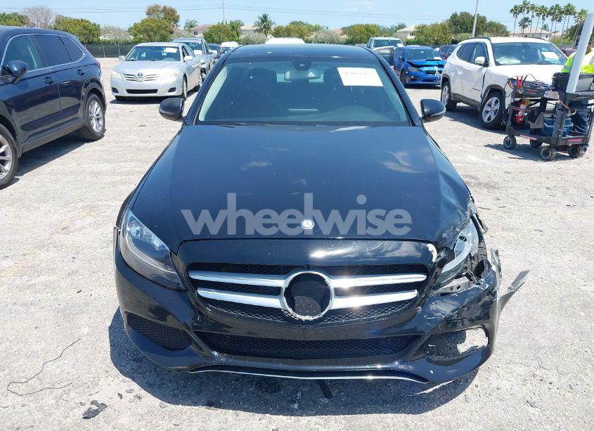 Photo 12 of 2016 Mercedes-benz C 300 4MATIC/LUXURY 4MATIC/SPORT 4MATIC (VIN 55SWF4KB5GU102306)