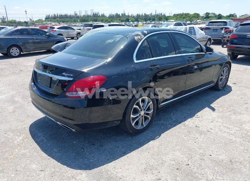 Photo 4 of 2016 Mercedes-benz C 300 4MATIC/LUXURY 4MATIC/SPORT 4MATIC (VIN 55SWF4KB5GU102306)
