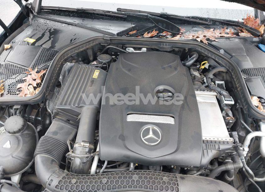 Photo 10 of 2016 Mercedes-benz C 300 4MATIC/LUXURY 4MATIC/SPORT 4MATIC (VIN 55SWF4KB5GU111555)