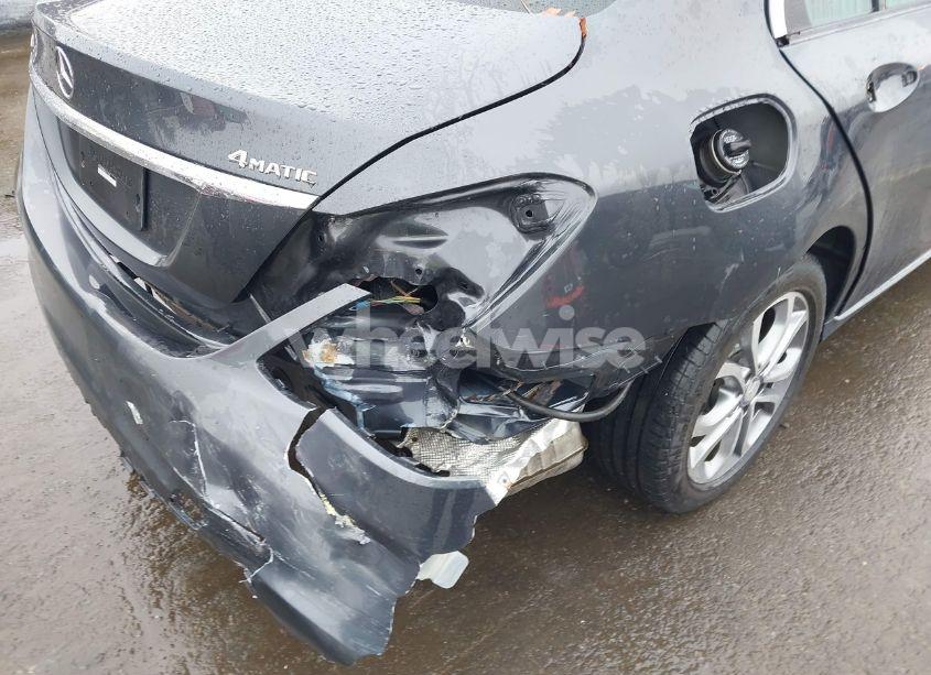 Photo 6 of 2016 Mercedes-benz C 300 4MATIC/LUXURY 4MATIC/SPORT 4MATIC (VIN 55SWF4KB5GU111555)