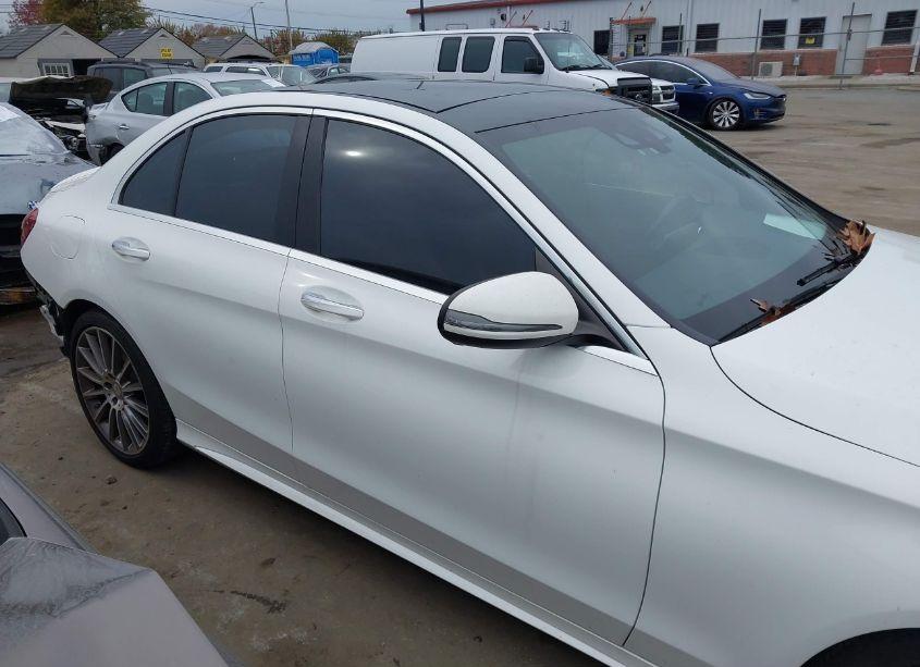 Photo 13 of 2016 Mercedes-benz C 300 (VIN 55SWF4KB5GU117999)
