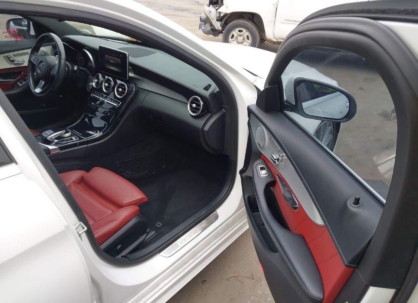 Photo 5 of 2016 Mercedes-benz C 300 (VIN 55SWF4KB5GU117999)