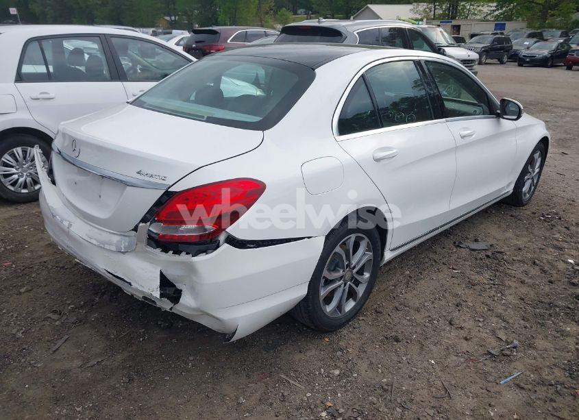 Photo 4 of 2016 Mercedes-benz C 300 4MATIC/LUXURY 4MATIC/SPORT 4MATIC (VIN 55SWF4KB5GU121891)