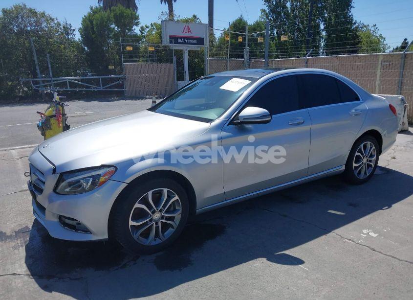 Photo 2 of 2016 Mercedes-benz C 300 (VIN 55SWF4KB5GU134155)
