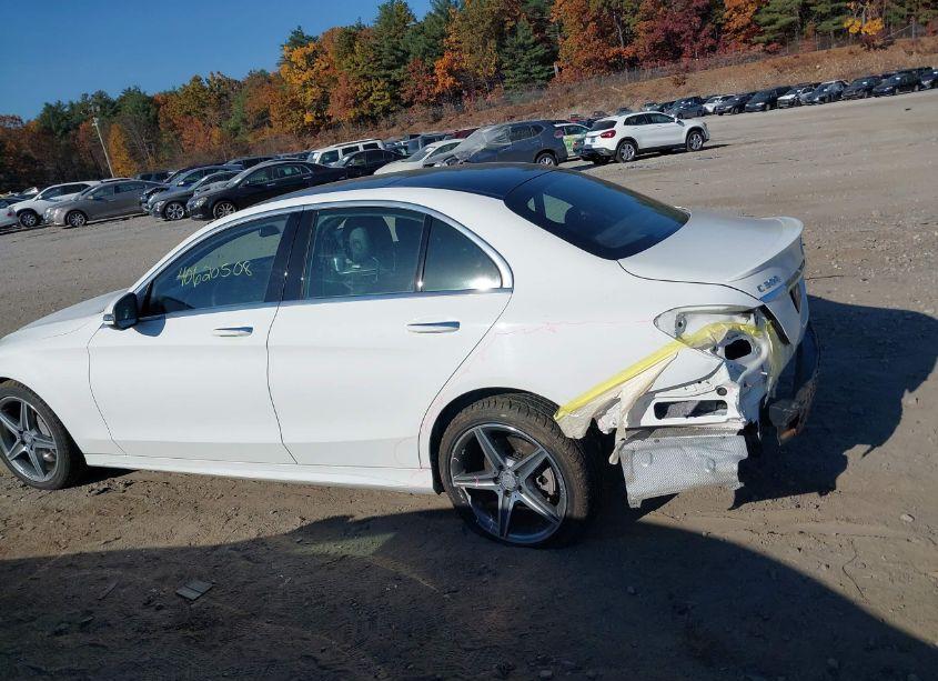 Photo 15 of 2016 Mercedes-benz C 300 4MATIC/LUXURY 4MATIC/SPORT 4MATIC (VIN 55SWF4KB5GU137749)