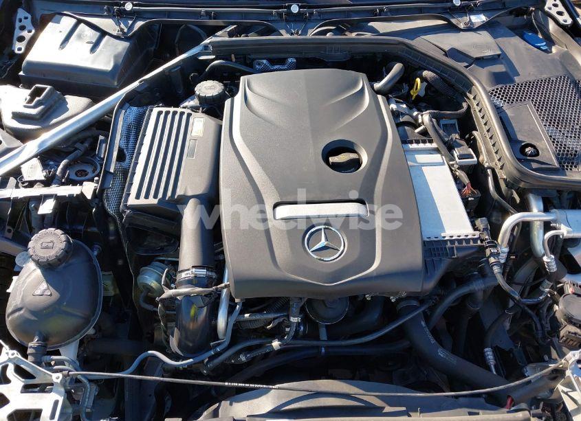 Photo 10 of 2016 Mercedes-benz C 300 4MATIC/LUXURY 4MATIC/SPORT 4MATIC (VIN 55SWF4KB5GU147763)