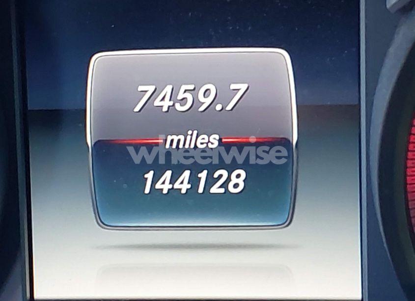 Photo 15 of 2016 Mercedes-benz C 300 4MATIC/LUXURY 4MATIC/SPORT 4MATIC (VIN 55SWF4KB5GU147763)