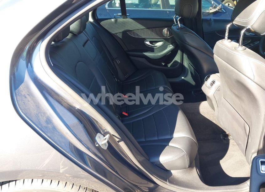 Photo 8 of 2016 Mercedes-benz C 300 4MATIC/LUXURY 4MATIC/SPORT 4MATIC (VIN 55SWF4KB5GU147763)