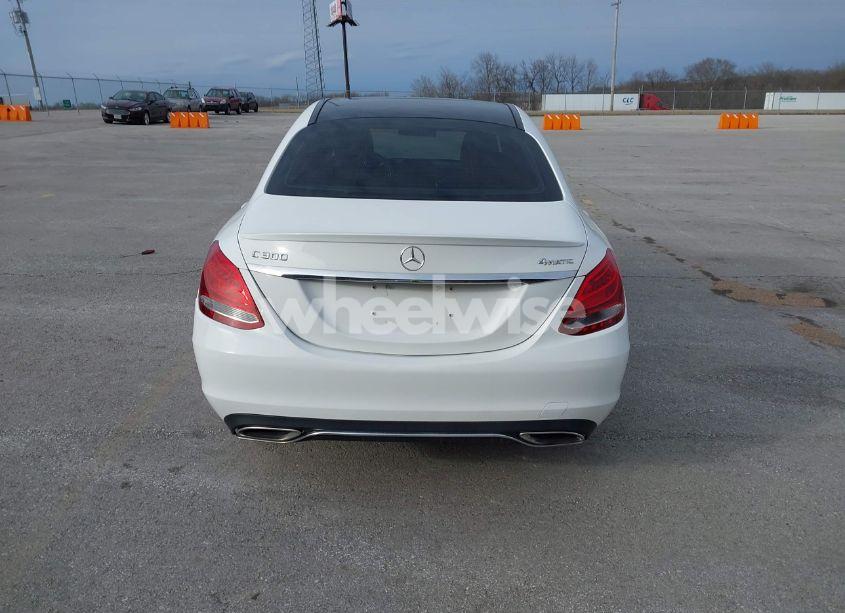 Photo 16 of 2016 Mercedes-benz C 300 4MATIC/LUXURY 4MATIC/SPORT 4MATIC (VIN 55SWF4KB5GU177541)