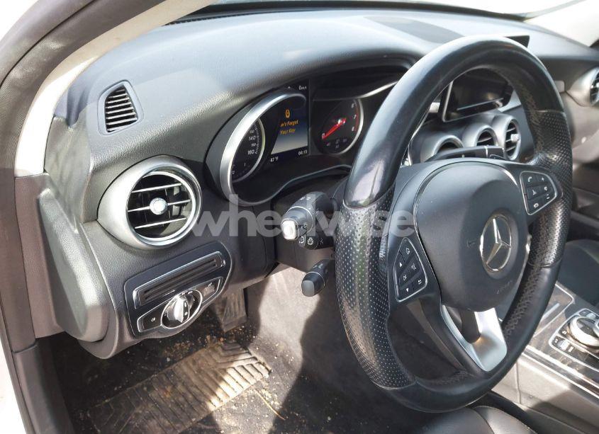 Photo 17 of 2016 Mercedes-benz C 300 4MATIC/LUXURY 4MATIC/SPORT 4MATIC (VIN 55SWF4KB5GU177541)