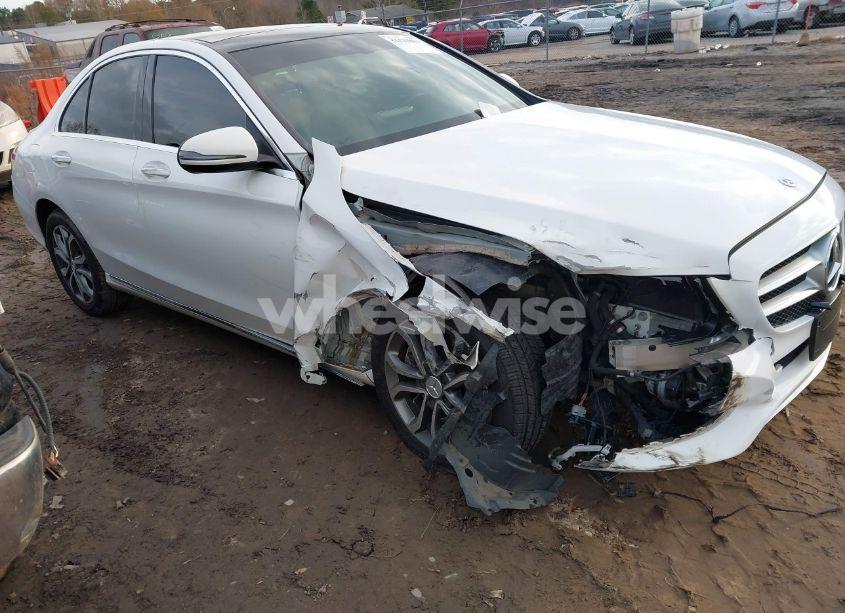 2018 Mercedes-benz C 300 4MATIC (VIN 55SWF4KB5JU246297) main photo