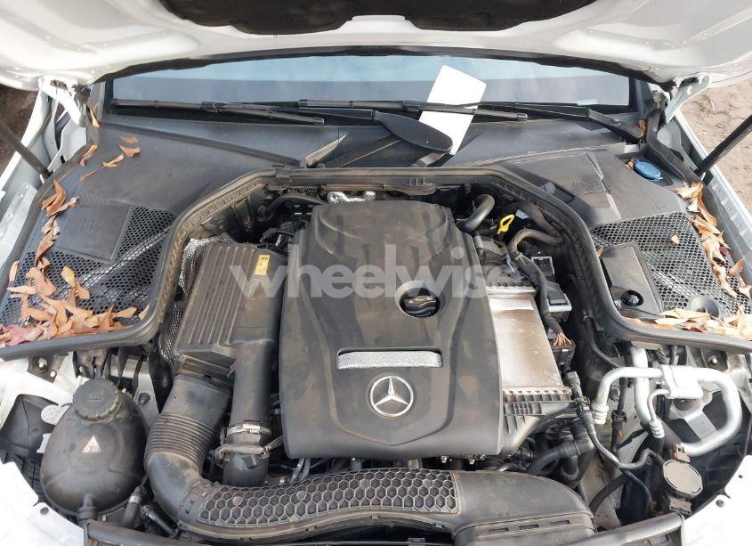 Photo 10 of 2018 Mercedes-benz C 300 4MATIC (VIN 55SWF4KB5JU246297)