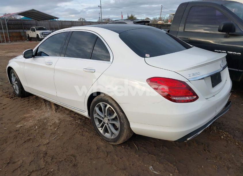 Photo 3 of 2018 Mercedes-benz C 300 4MATIC (VIN 55SWF4KB5JU246297)