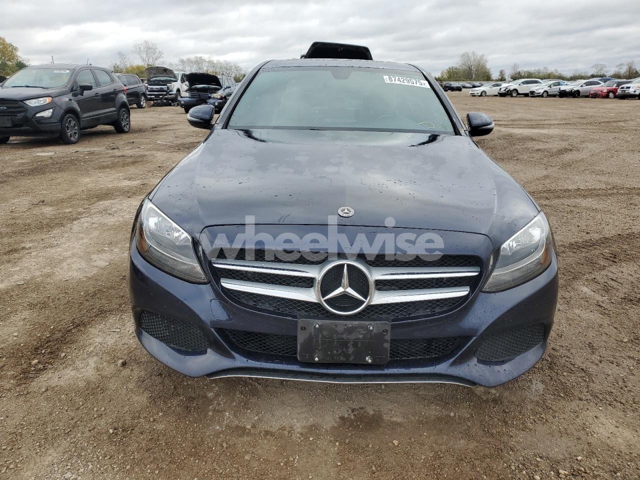 Photo 5 of 2018 MERCEDES-BENZ C 300 4MATIC (VIN 55SWF4KB5JU271488)