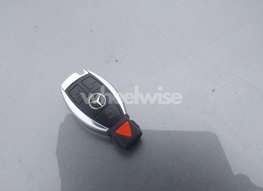 Photo 11 of 2015 Mercedes-benz C 300 (VIN 55SWF4KB6FU002939)