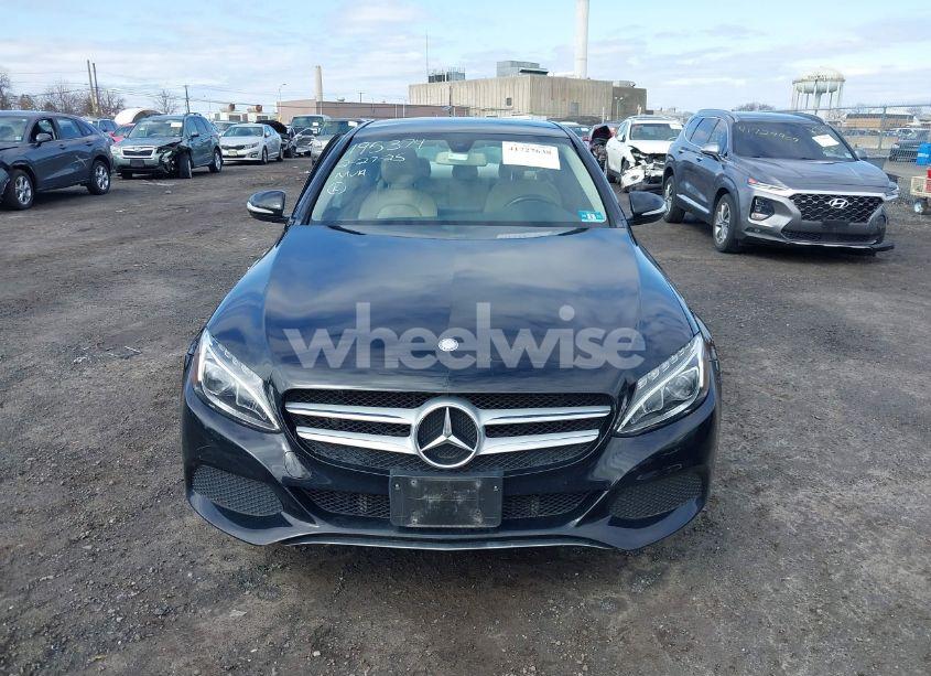 Photo 12 of 2015 Mercedes-benz C 300 (VIN 55SWF4KB6FU002939)