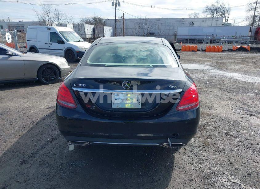Photo 16 of 2015 Mercedes-benz C 300 (VIN 55SWF4KB6FU002939)