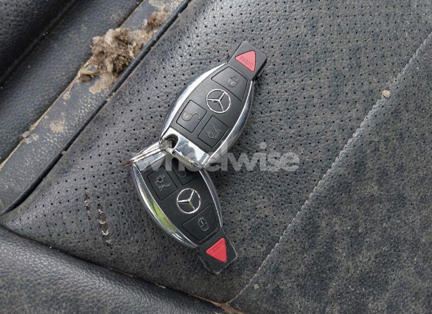 Photo 11 of 2015 Mercedes-benz C 300 4MATIC/LUXURY 4MATIC/SPORT 4MATIC (VIN 55SWF4KB6FU005257)