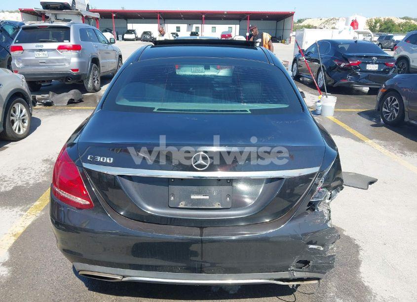 Photo 16 of 2015 Mercedes-benz C 300 4MATIC/LUXURY 4MATIC/SPORT 4MATIC (VIN 55SWF4KB6FU023905)