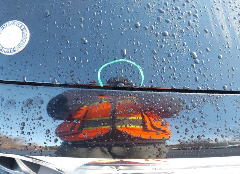 Photo 17 of 2015 Mercedes-benz C 300 4MATIC/LUXURY 4MATIC/SPORT 4MATIC (VIN 55SWF4KB6FU024035)