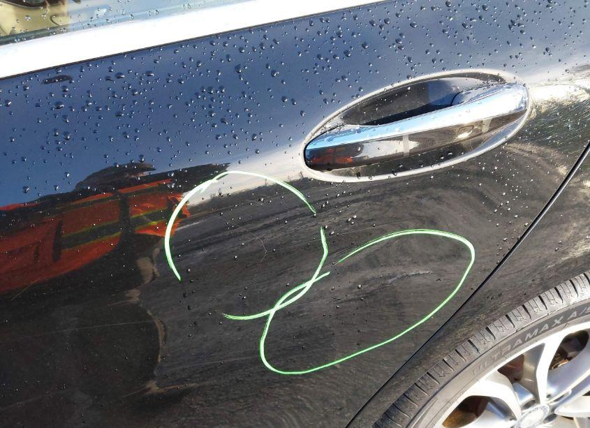 Photo 20 of 2015 Mercedes-benz C 300 4MATIC/LUXURY 4MATIC/SPORT 4MATIC (VIN 55SWF4KB6FU024035)