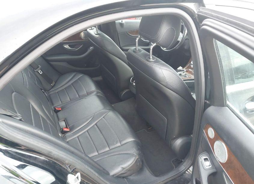 Photo 8 of 2015 Mercedes-benz C 300 4MATIC/LUXURY 4MATIC/SPORT 4MATIC (VIN 55SWF4KB6FU042146)