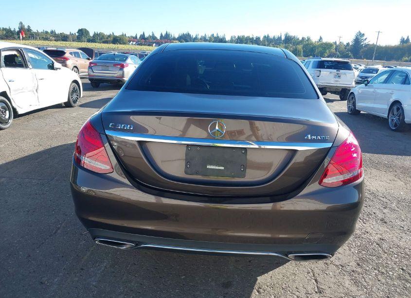 Photo 16 of 2015 Mercedes-benz C 300 4MATIC/LUXURY 4MATIC/SPORT 4MATIC (VIN 55SWF4KB6FU086440)
