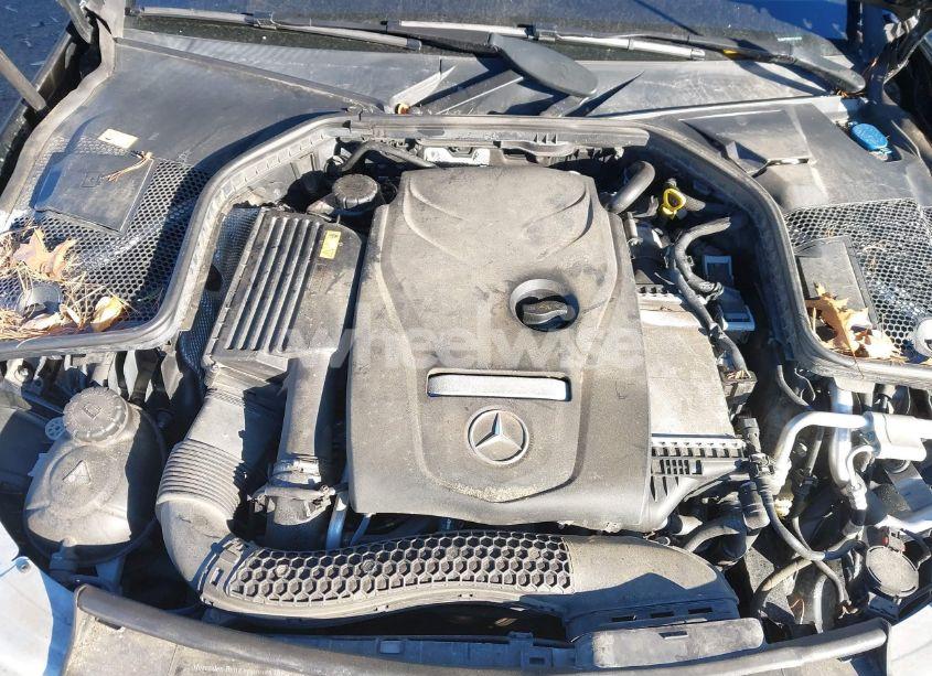 Photo 10 of 2016 Mercedes-benz C 300 4MATIC/LUXURY 4MATIC/SPORT 4MATIC (VIN 55SWF4KB6GU146430)