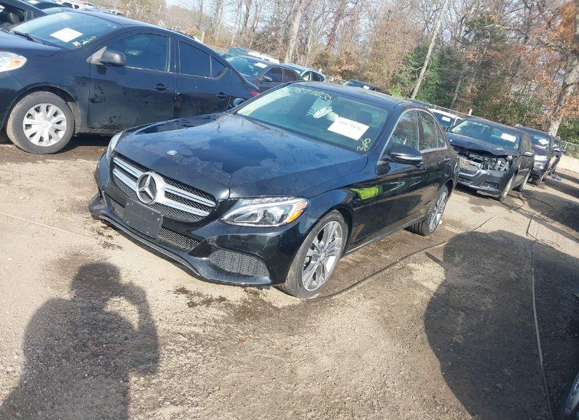 Photo 2 of 2016 Mercedes-benz C 300 4MATIC/LUXURY 4MATIC/SPORT 4MATIC (VIN 55SWF4KB6GU172235)