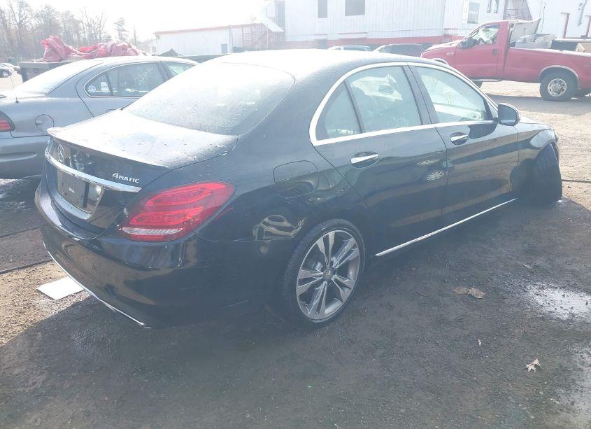 Photo 4 of 2016 Mercedes-benz C 300 4MATIC/LUXURY 4MATIC/SPORT 4MATIC (VIN 55SWF4KB6GU172235)