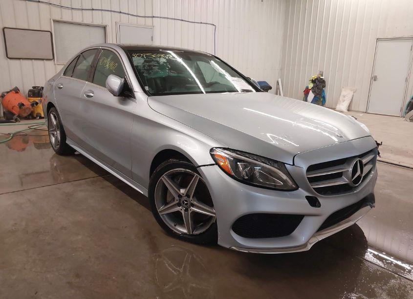 2017 Mercedes-benz C 300 4MATIC/LUXURY 4MATIC/SPORT 4MATIC (VIN 55SWF4KB6HU213433) main photo