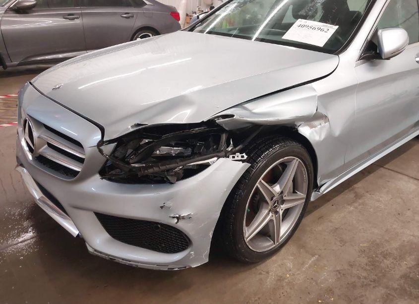 Photo 6 of 2017 Mercedes-benz C 300 4MATIC/LUXURY 4MATIC/SPORT 4MATIC (VIN 55SWF4KB6HU213433)