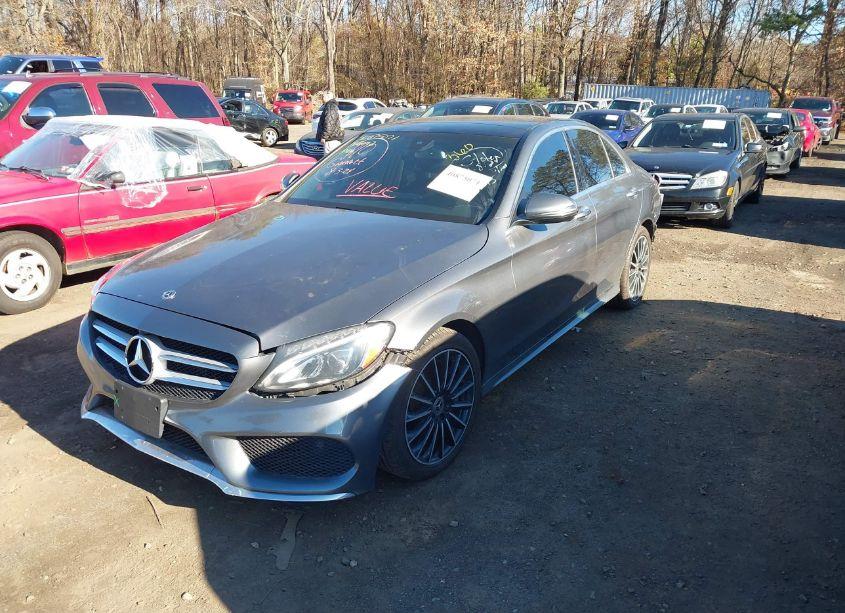 Photo 2 of 2018 Mercedes-benz C 300 4MATIC (VIN 55SWF4KB6JU238645)