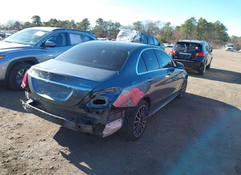 Photo 4 of 2018 Mercedes-benz C 300 4MATIC (VIN 55SWF4KB6JU238645)