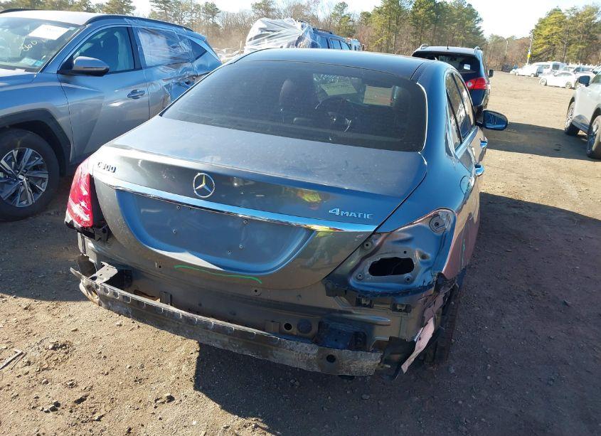 Photo 6 of 2018 Mercedes-benz C 300 4MATIC (VIN 55SWF4KB6JU238645)