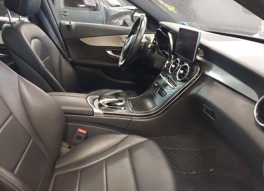 Photo 5 of 2018 Mercedes-benz C 300 4MATIC (VIN 55SWF4KB6JU281060)