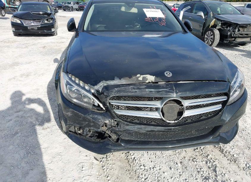 Photo 6 of 2015 Mercedes-benz C 300 4MATIC/LUXURY 4MATIC/SPORT 4MATIC (VIN 55SWF4KB7FU001086)